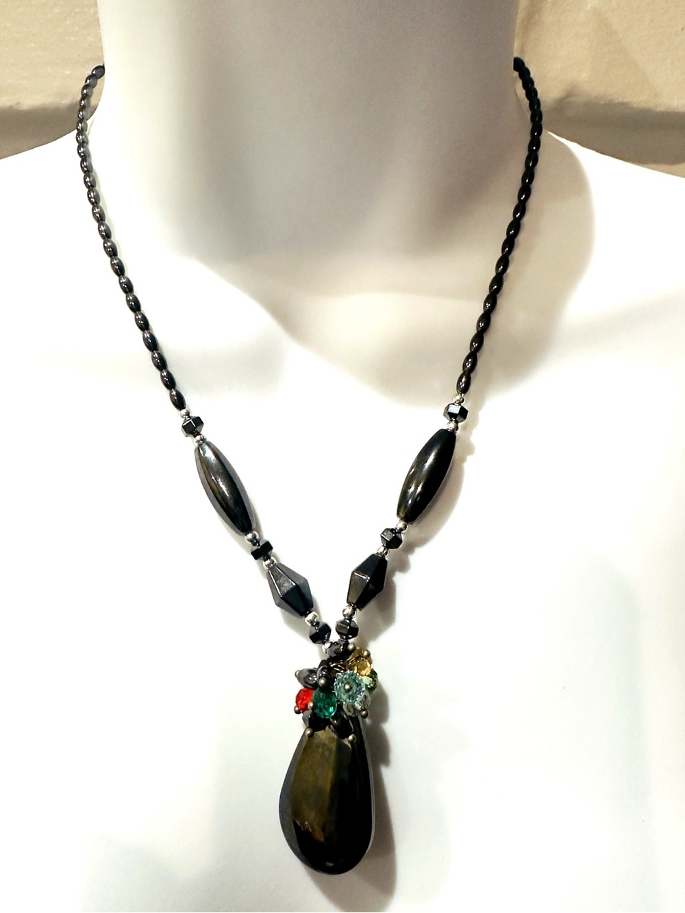Hematite Beaded Necklace Teardrop Pendant Crystal Cluster